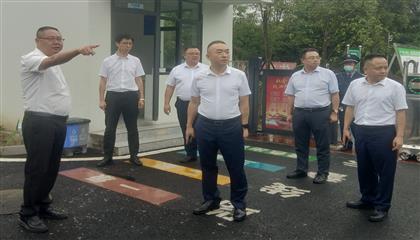 遂寧興業(yè)集團(tuán)召開(kāi)“問(wèn)題大排查、作風(fēng)大整治、工作大提升”專項(xiàng)行動(dòng)現(xiàn)場(chǎng)推進(jìn)會(huì)